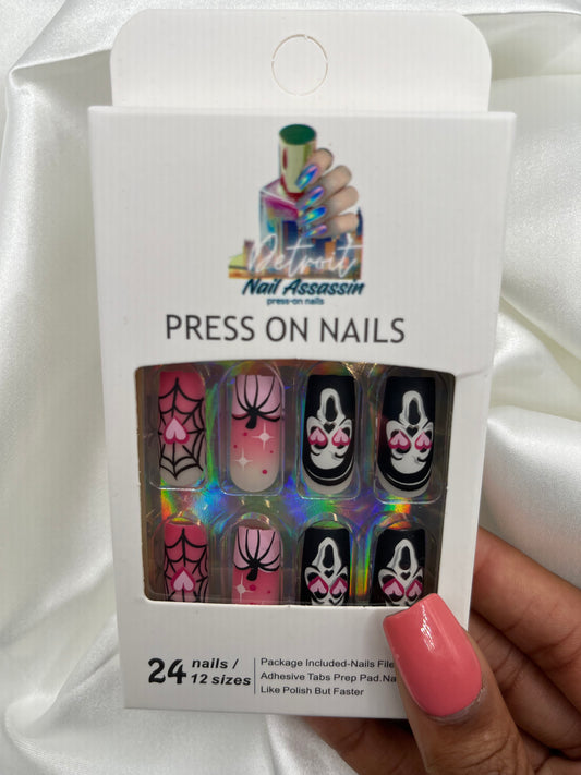 Scream Pink press on nails